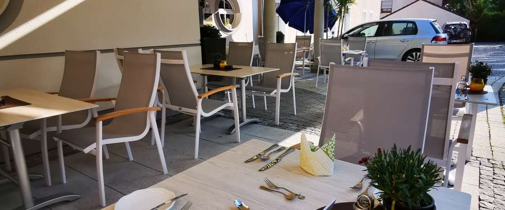 Außenansicht - Vordere Terrasse