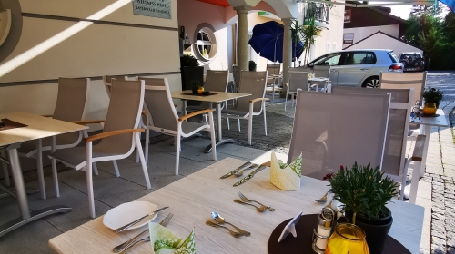 Außenansicht - Vordere Terrasse