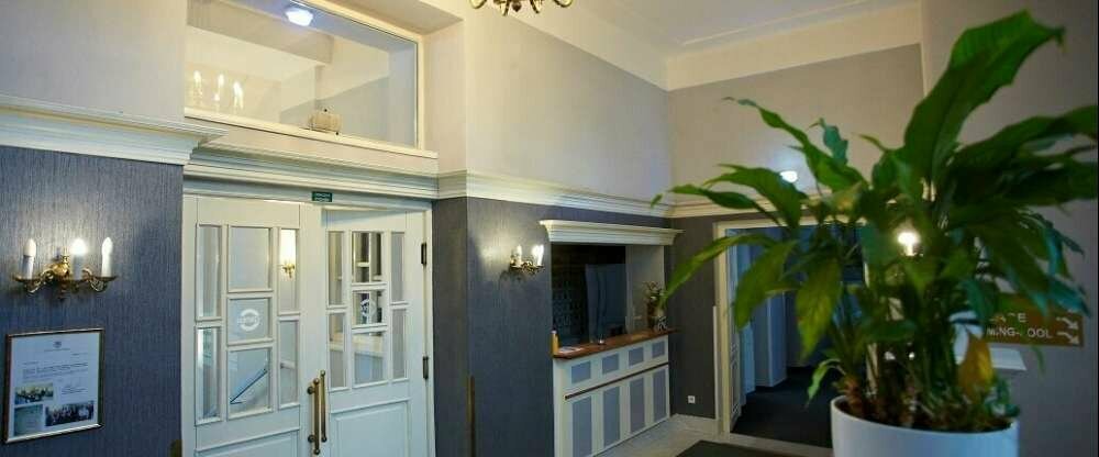 Wellness Hotel Centrál - Hotel-Innenansicht