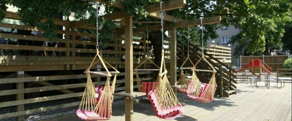 Wellness Hotel Centrál - Terrasse/Außenbereich