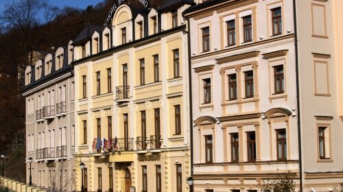 Wellness Hotel Jean de Carro - Hotel-Außenansicht