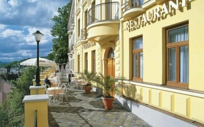 Wellness Hotel Jean de Carro - Hotel-Außenansicht