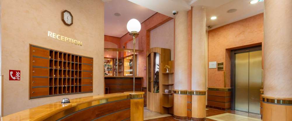 Wellness Hotel Jean de Carro - Hotel-Innenansicht