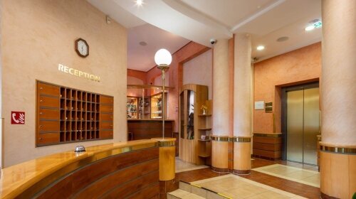 Wellness Hotel Jean de Carro - Hotel-Innenansicht