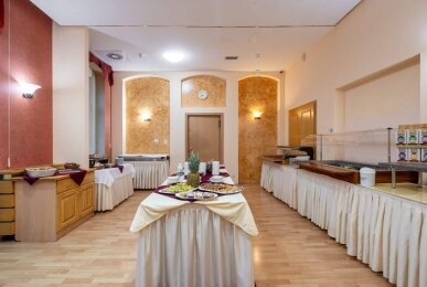 Array, Quelle: Wellness Hotel Jean de Carro