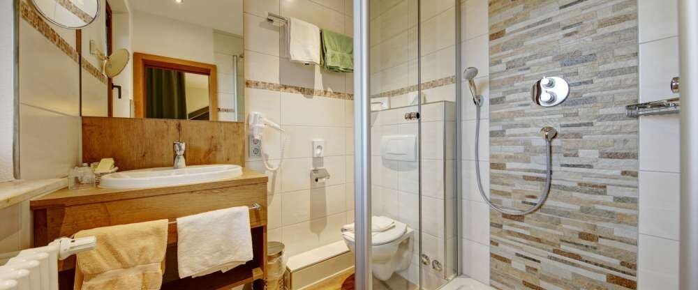 Wellness Hotel Talblick - Badezimmer