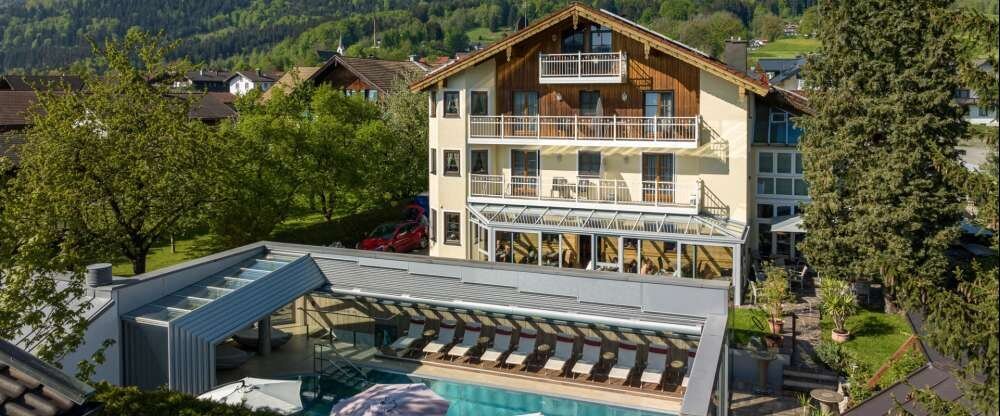 Wellness-und Landhotel Prinz- Romantik & Wellness - Hotel-Außenansicht