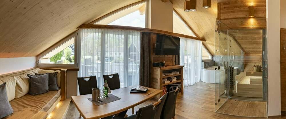 Alpenzaiuber-Luxus-Spa-Suite