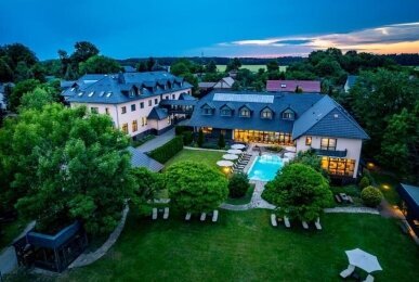 Wellnesshotel Christinenhof & Spa - Hotel-Außenansicht, Quelle: Wellnesshotel Christinenhof & Spa