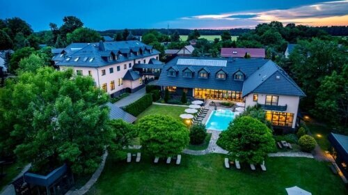 Wellnesshotel Christinenhof & Spa - Hotel-Außenansicht
