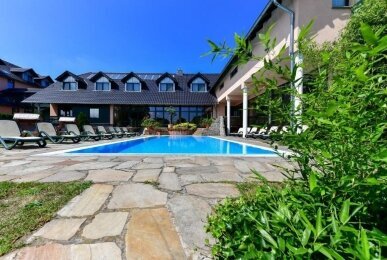 Wellnesshotel Christinenhof & Spa - Hotel-Außenansicht, Quelle: Wellnesshotel Christinenhof & Spa