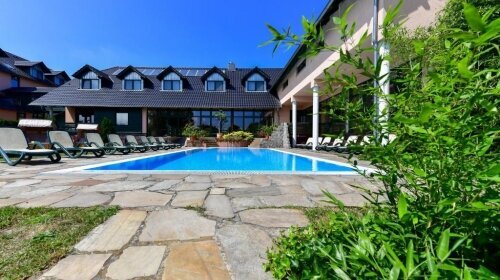 Wellnesshotel Christinenhof & Spa - Hotel-Außenansicht