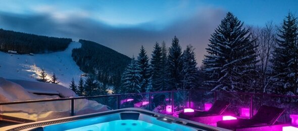 Whirlpool, Quelle: Pytloun Wellness Hotel Harrachov