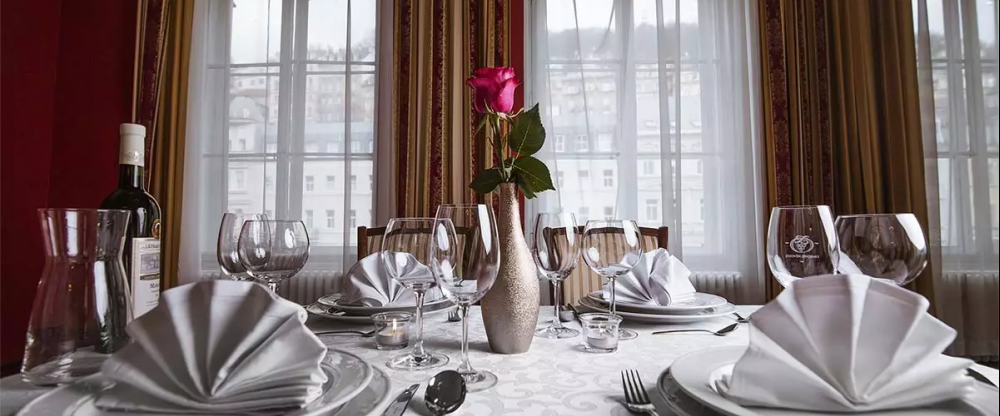 Windsor Medical Complex & Spa Hotel - Restaurant