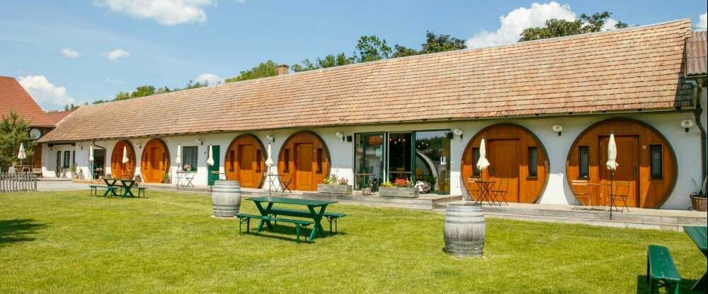 Winzerhof Küssler - Hotel-Außenansicht