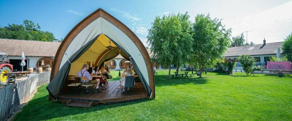 Winzerhof Küssler - Hotel-Außenansicht