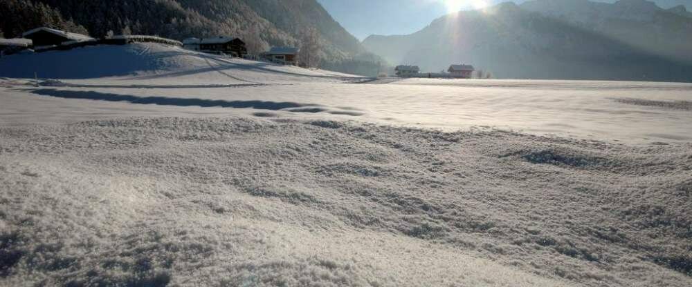 Wir liegen am Fuße des Falkensteins