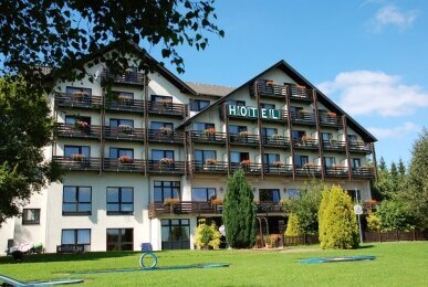 Wohlfühlhotel DER JÄGERHOF - Hotel-Außenansicht, Quelle: Wohlfühlhotel DER JÄGERHOF