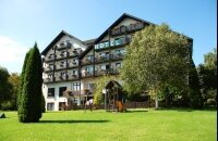 Wohlfühlhotel DER JÄGERHOF - Hotel-Außenansicht