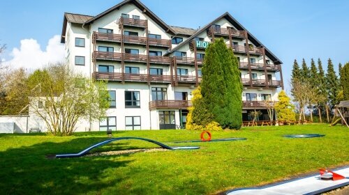 Wohlfühlhotel DER JÄGERHOF - Hotel-Außenansicht