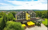 Wohlfühlhotel DER JÄGERHOF - Hotel-Außenansicht