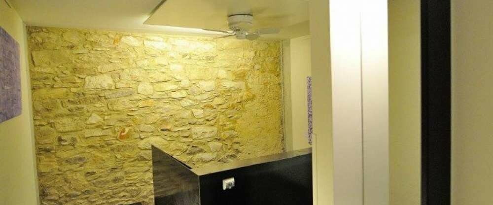 Komfort PLUS - Stadtmauermaisonette -Zimmer (auf zwei Etagen). Teilweise mit kleinem Freigang. 