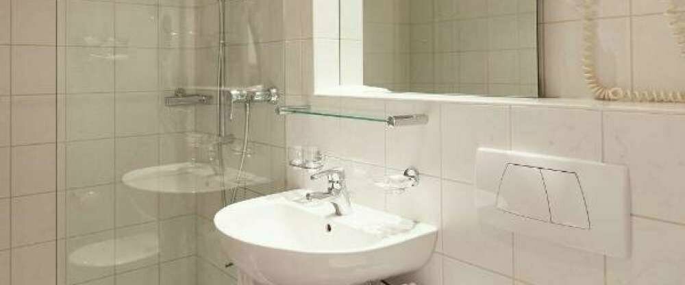 Zum goldenen Kopf - Badezimmer 