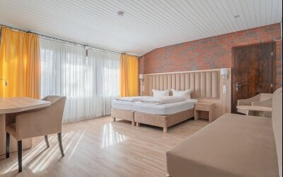 Zur Heidschnucke Asendorf - Hotel-Außenansicht