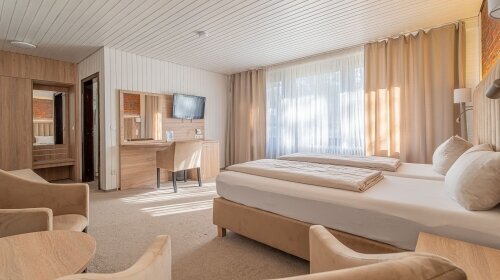 Zur Heidschnucke Asendorf - Hotel-Außenansicht