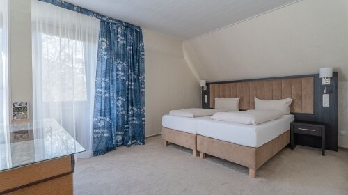 Zur Heidschnucke Asendorf - Hotel-Außenansicht