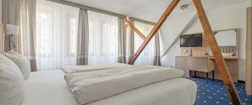 Zur Heidschnucke Asendorf - Hotel-Außenansicht