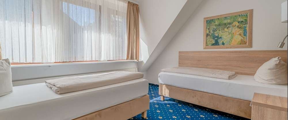 Zur Heidschnucke Asendorf - Hotel-Außenansicht