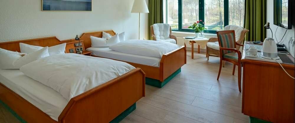 Zweibettzimmer Parkseite