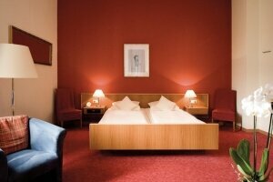 3-Bett-Zimmer zur Einzelnutzung, Quelle: (c) St. Stephanus Weinhotel