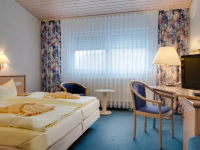 Behindertengerechtes Doppelzimmer, Quelle: (c) Seehotel Luisenhof