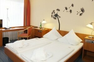 Doppelzimmer Standard, Quelle: (c) relexa hotel Bad Salzdetfurth / Hildesheim