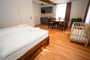 Doppelzimmer Gästehaus neben dem Schloss, Quelle: (c) Schloss Sigrön