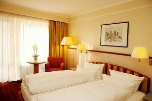 Doppelzimmer Komfort mit Balkon oder Terrasse , Quelle: (c) FUCHSBAU | Romantik Hotel • Restaurant • SPA