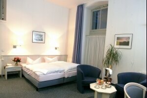 Doppelzimmer mit Badewanne, Quelle: (c) Hotel Landhaus Schieder