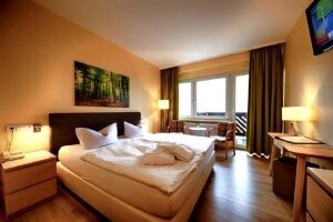 Doppelzimmer mit Balkon, Quelle: (c) Panorama Hotel Oberwiesenthal