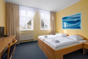 Doppelzimmer mit Stadtblick, Quelle: (c) Wellness Hotel Jean de Carro