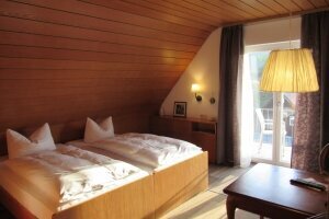 Doppelzimmer mit zwei Balkonen, Quelle: (c) Landgasthof Grüner Baum