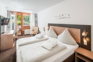Doppelzimmer Standard, Quelle: (c) Hotel-Resort Waldachtal