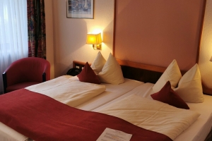  Doppelzimmer Standard, Quelle: (c) Heidehotel Soltauer Hof