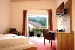 Doppelzimmer "Standard" mit Balkon, Quelle: (c) Hotel Waldblick