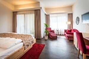 Doppelzimmer Typ 8 im Haus „Adlerhorst“, Quelle: (c) Naturparkhotel Adler St. Roman Doppelzimmer Typ 8 im Haus „Adlerhorst“, Quelle: (c) Naturparkhotel Adler St. Roman