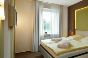 Komfort-Doppelzimmer, Quelle: (c) Hotel-Restaurant Haus Surendorff