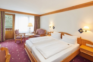 Komfort Doppelzimmer mit Balkon zur Einzelnutzung, Quelle: (c) Parkhotel zum Stern