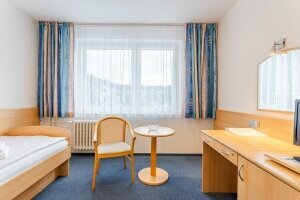 Komfort Einzelzimmer, Quelle: (c) Komplex Curie Spa & Wellness