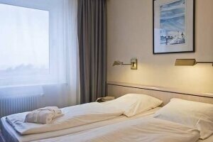 Doppelzimmer zur Landseite, Quelle: (c) Nordsee-Hotel Deichgraf Cuxhaven